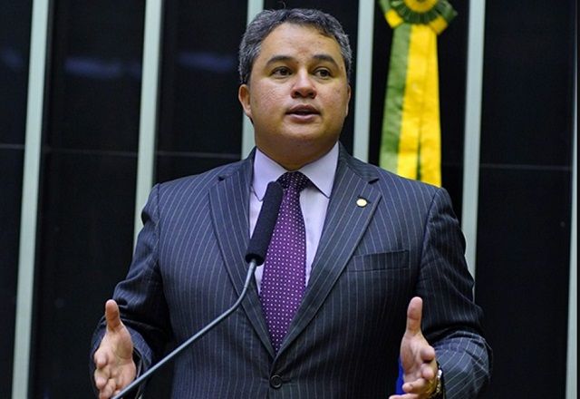 Para a Refina Brasil, a MP "impacta negativamente no setor de combustíveis e causará sérios prejuízos aos consumidores" | Reprodução/Câmara dos Deputados