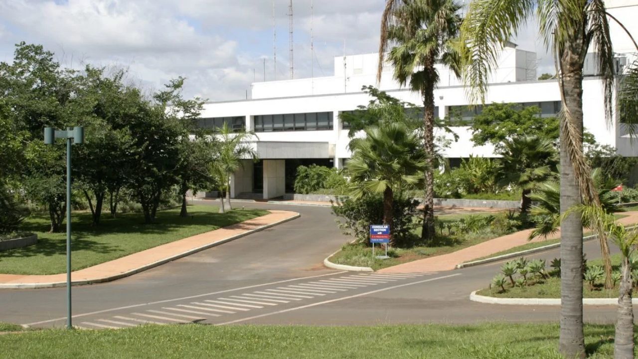 Centrais veem interferência dos EUA em eleições no Brasil