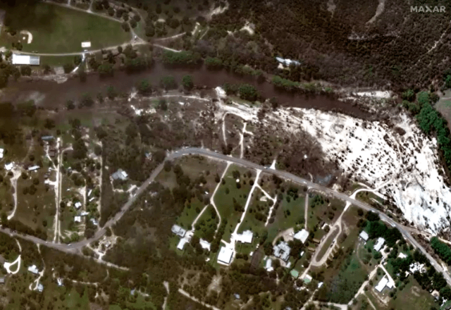 Rio Guadalupe, Ingram, Texas, nos Estados Unidos, dia 8 de julho de 2025 | Foto: MAXAR TECHNOLOGIES