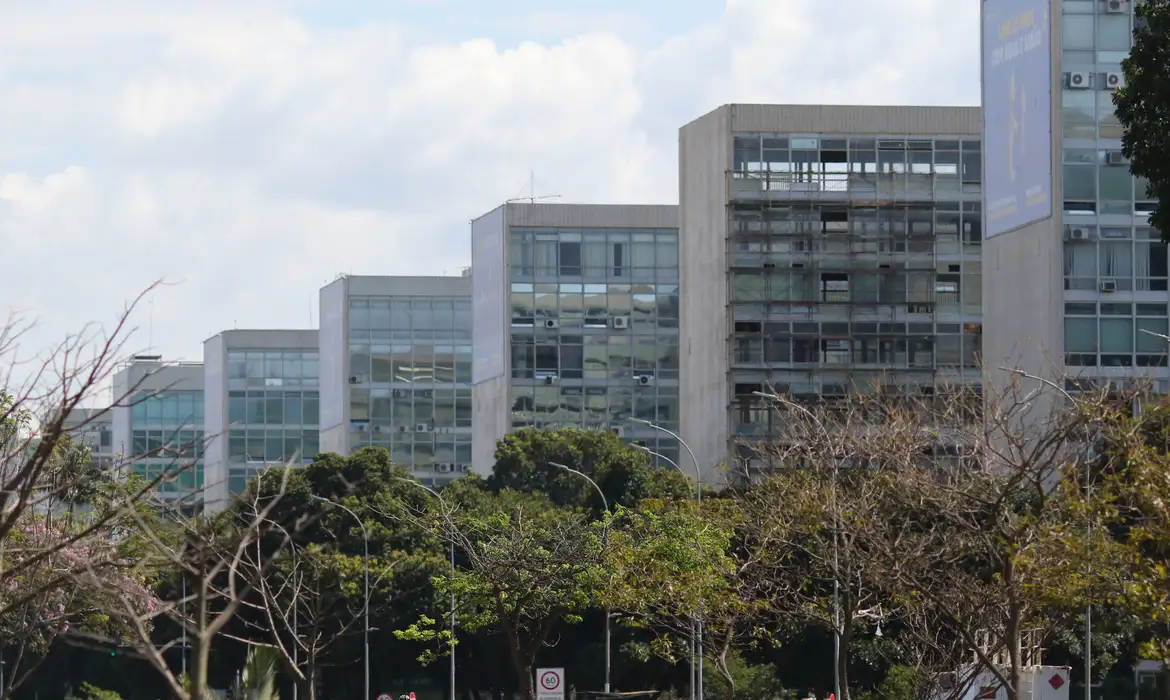 Ao todo, governo definiu redução de custos em R$ 15 bilhões | Fabio Rodrigues Pozzebom/Agência Brasil