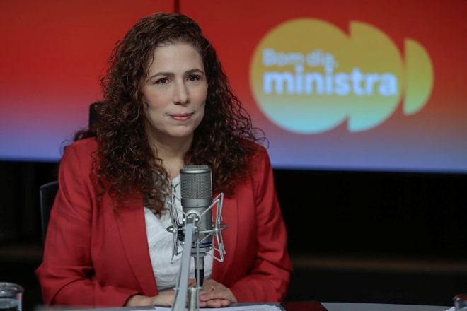 A ministra da Gestão e da Inovação em Serviços Públicos, Esther Dweck, em entrevista no programa Bom Dia, Ministra, do CanalGov | Joédson Alves/Agência Brasil
