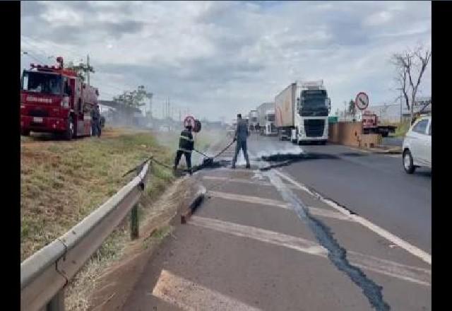 estrada bloqueada