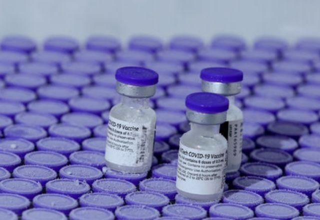 Itália vai doar 45 milhões de doses de vacina