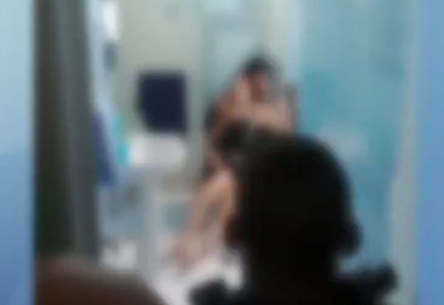 Homem mantém ex-namorada refém dentro de apartamento no Rio