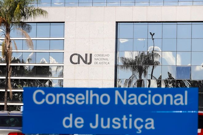 Jovem que acusa ministro do STJ de assédio presta depoimento no Conselho Nacional de Justiça
