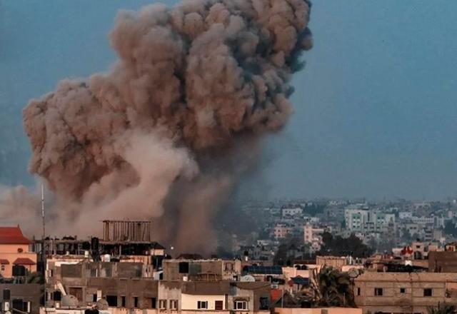 Fumaça de explosão na Faixa de Gaza | Reprodução