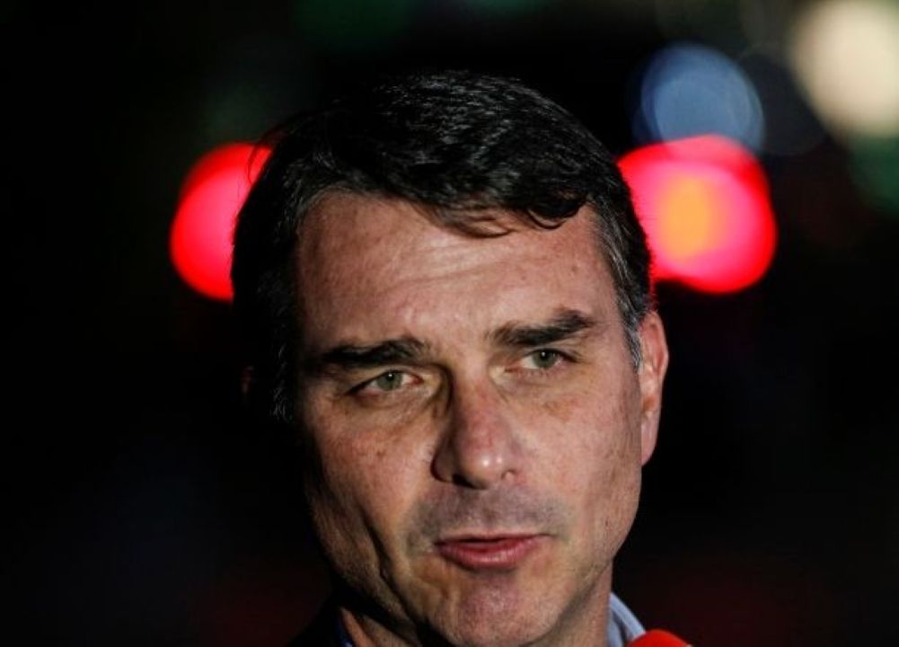 Flávio confirma ida aos EUA em busca de reverter tarifaço