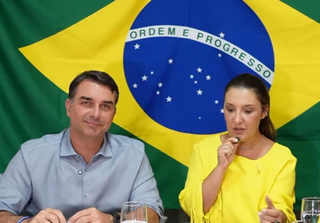 Após Missão, Flávio diz que tentaram filiá-lo ao PT