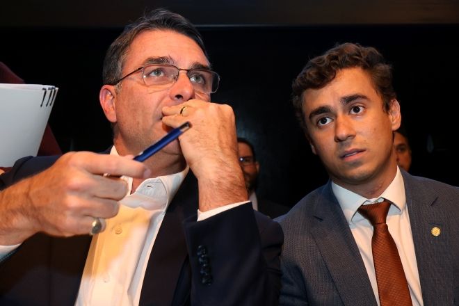 Flávio diz estar preocupado com "provocações no próprio time" após atrito entre Nikolas e Jair Renan