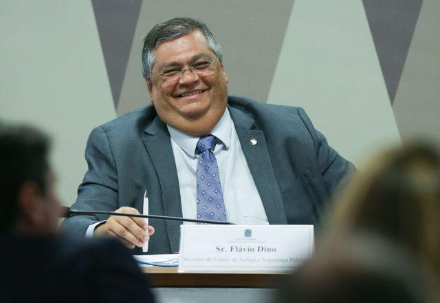 flávio dino sorrindo