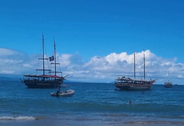 foto de embarcação