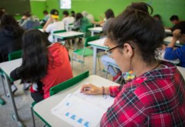 51% dos alunos querem adiar o início da graduação por conta da pandemia