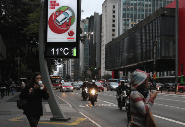 Frio persiste no Centro-Sul e chuva segue com força no país