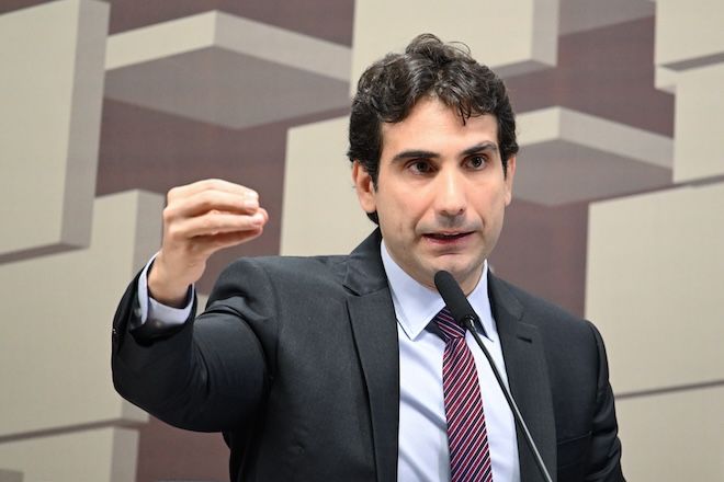 Galípolo diz que afastamento de servidores do BC ligados ao Master foi “gravíssimo” Galípolo diz que afastamento de servidores do BC ligados ao Master foi “gravíssimo”