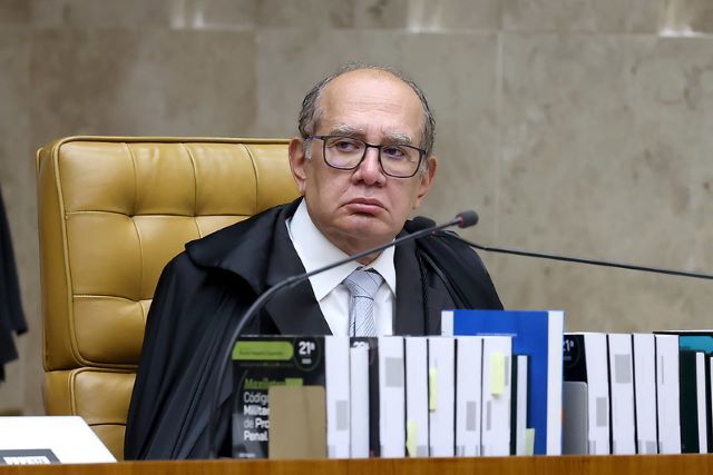 Gilmar recua após maioria votar por manter prisão de Collor