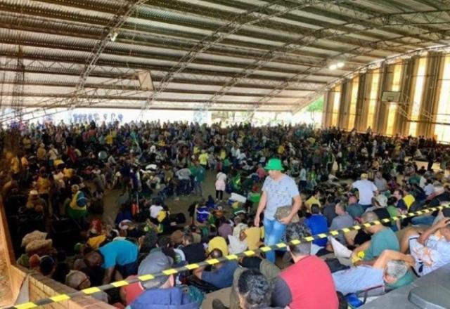 golpistas presos em brasília
