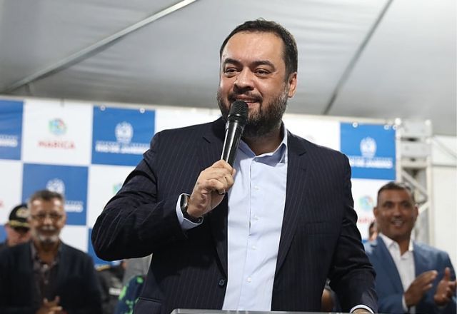Governo aumenta verba para escolas de samba após incêndio em fábrica de fantasias no Rio | Foto: Reprodução/Governo do RJ