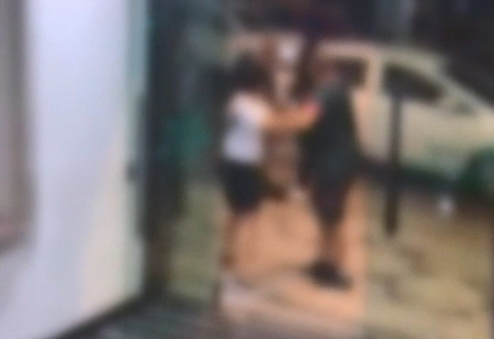 Gestante é agredida por torcedores do Fluminense após jogo Gestante é agredida por torcedores do Fluminense após jogo