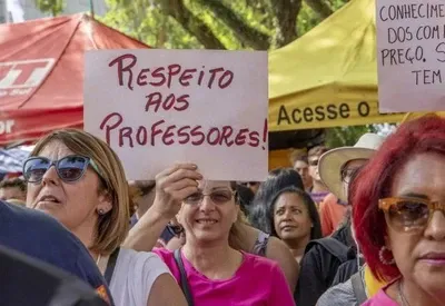 Categoria pedia reajuste salarial e melhoria nas condições de trabalho | Arquivo