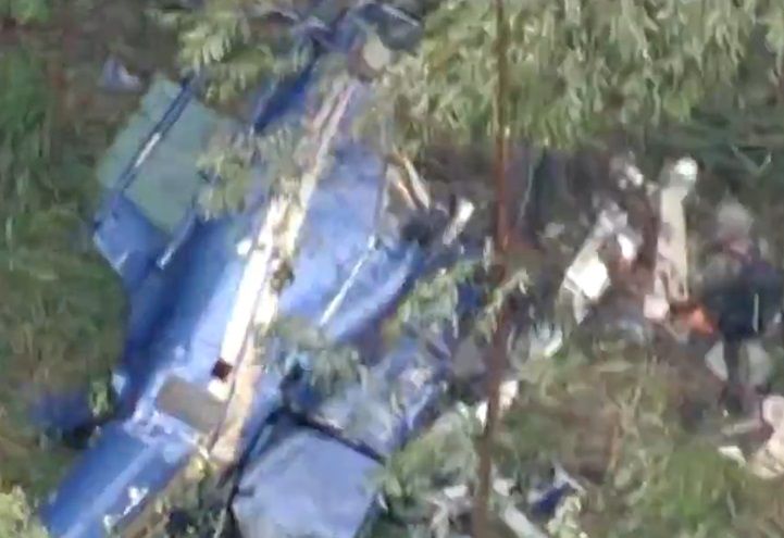 Helicóptero com quatro ocupantes cai em meio a temporal em SP; duas mortes são confirmadas