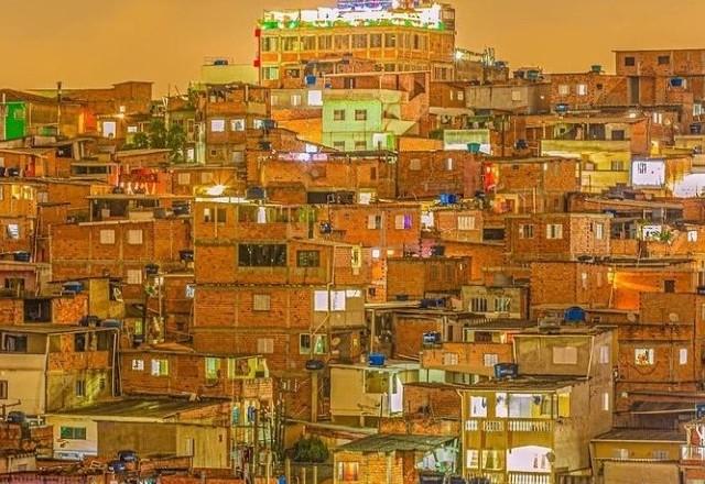 história e vidas de Paraisópolis