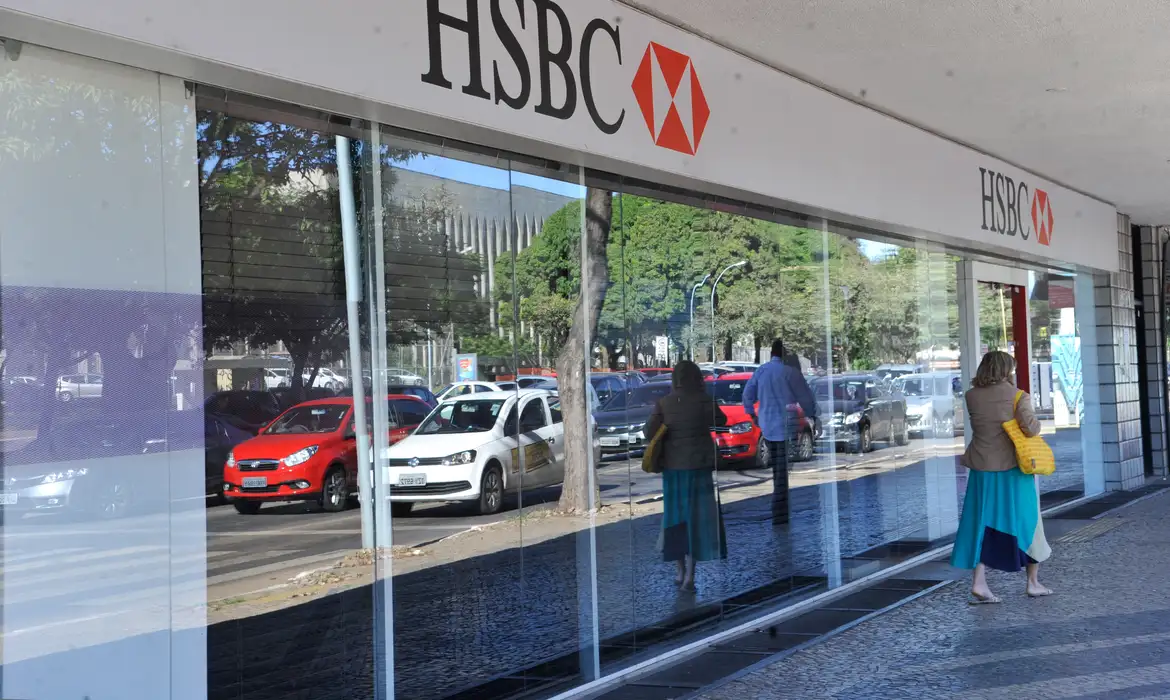 Ataque hacker desvia R$ 400 milhões do HSBC e outros bancos