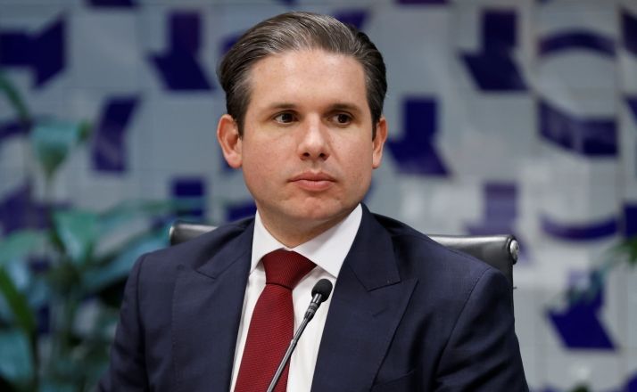 Motta diz que não conversou com Alcolumbre sobre 6x1: ‘Vou trabalhar para cumprir meu cronograma aqui’ Motta diz que não conversou com Alcolumbre sobre 6x1: ‘Vou trabalhar para cumprir meu cronograma aqui’
