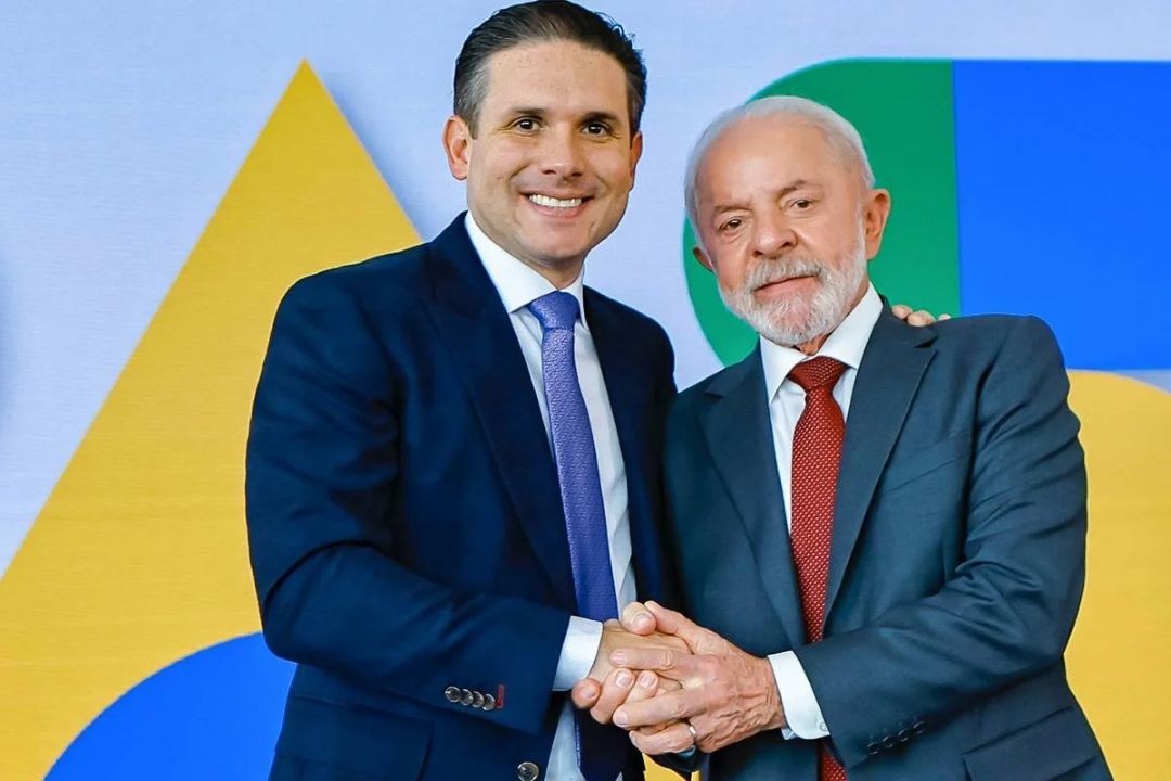 Hugo Motta anuncia apoio à reeleição de Lula Hugo Motta anuncia apoio à reeleição de Lula
