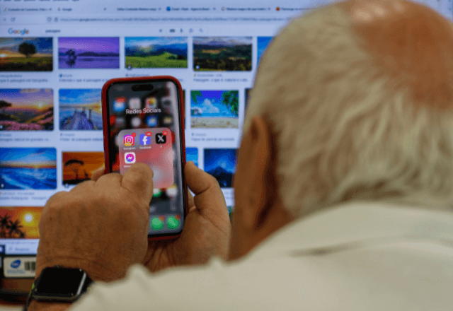 IBGE diz que 9 a cada 10 pessoas com 10 anos ou mais usam a internet; maior salto é entre idosos