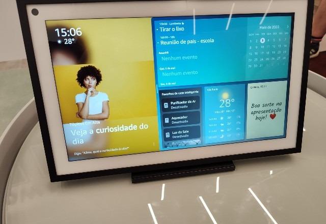 imagem do amazon echo show 15