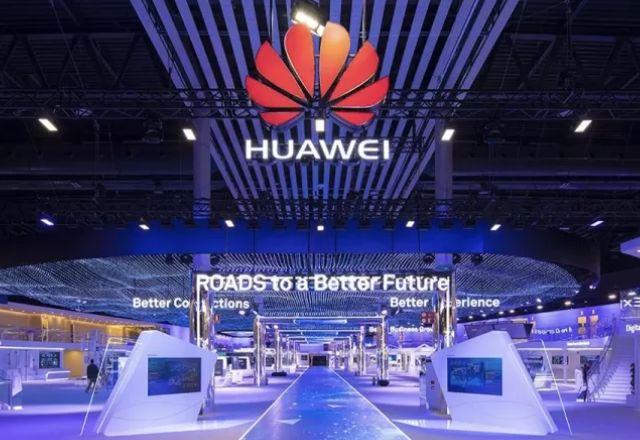 imagem do estande da huawei