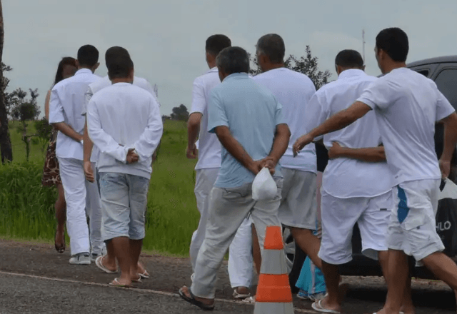 Cerca de 31 mil detentos em regime semiaberto foram liberados em SP para "saidinha de fim de ano" Cerca de 31 mil detentos em regime semiaberto foram liberados em SP para "saidinha de fim de ano"