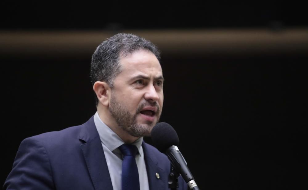 Relator usa projeto sobre adulteração de bebidas para incluir medidas fiscais de MP rejeitada na Câmara