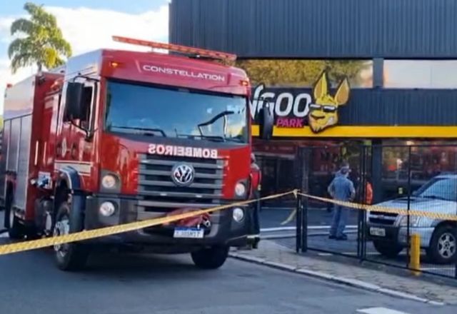 Incêndio atinge parque de trampolim em São Paulo | Reprodução