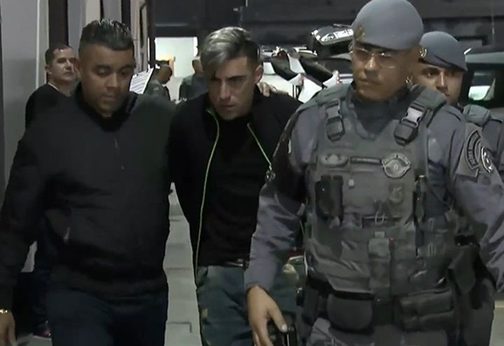 Influenciador com 250 mil seguidores é preso por estelionato