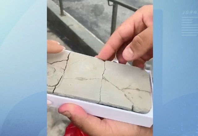 Influenciador digital é preso suspeito de vender iPhone de argila  