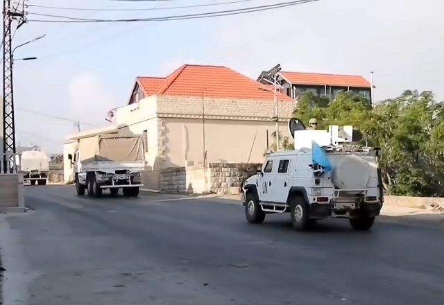 Israel invade base da missão de paz da ONU no Líbano