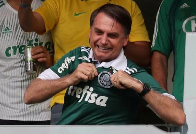 Palmeirense, Bolsonaro agora aposta no Flamengo Palmeirense, Bolsonaro agora aposta no Flamengo