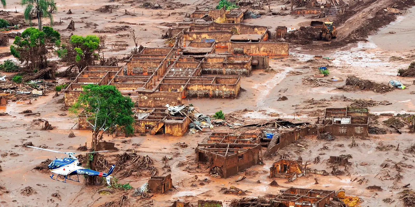 Rompimento da barragem em Mariana completa 10 anos com atingidos ainda lutando por reparação