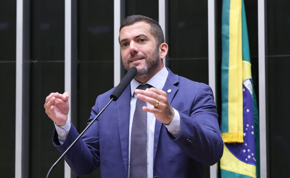 Jordy quer impeachment no STF, mas recua em CPMI do Master Jordy quer impeachment no STF, mas recua em CPMI do Master