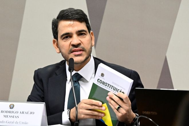 Lula diz a aliados que pretende indicar Jorge Messias novamente ao STF