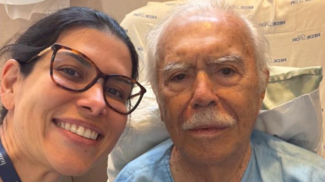 Sarney deixa UTI após procedimento: "Logo estarei em casa"