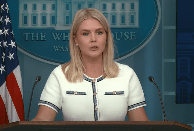 A porta-voz da Casa Branca, Karoline Leavitt | Reprodução/YouTube @WhiteHouse