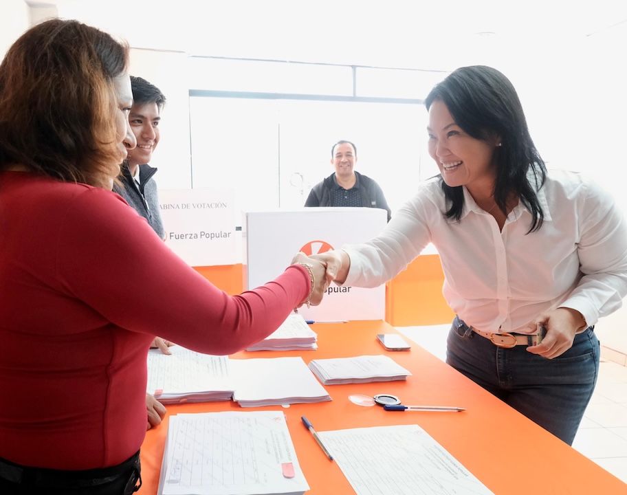 Justiça Eleitoral do Peru confirma vitória de Keiko Justiça Eleitoral do Peru confirma vitória de Keiko