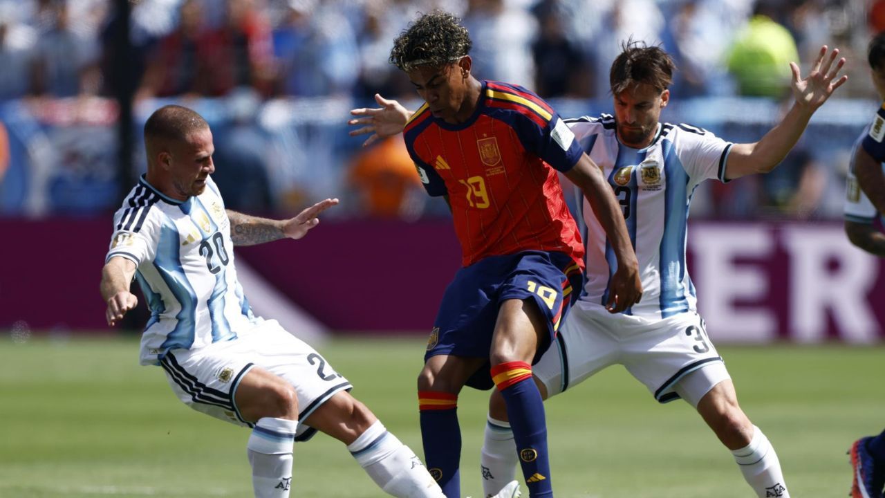 Imagem da notícia: Ao vivo: Final entre Espanha e Argentina vai à prorrogação Imagem da notícia: Ao vivo: Final entre Espanha e Argentina vai à prorrogação