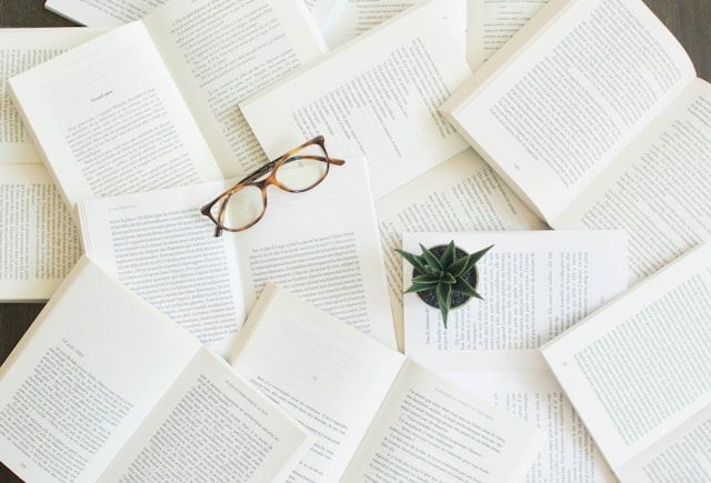 Livros abertos | Reprodução/Unsplash