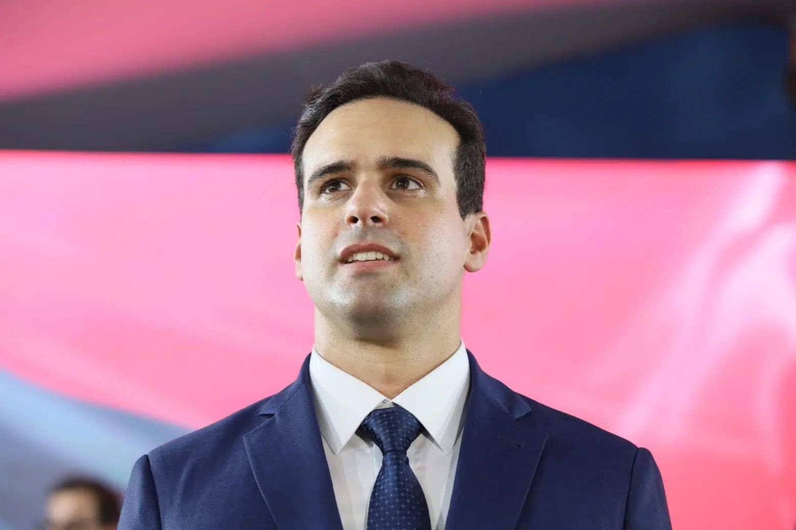 Lucas Ribeiro é reeleito governador da Paraíba no 1º turno