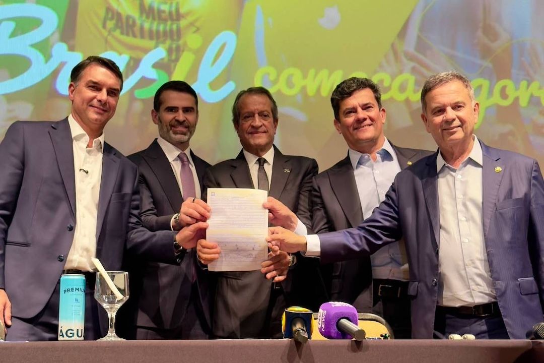 Suplente de Moro se filia ao PL, que agora terá 29 senadores Suplente de Moro se filia ao PL, que agora terá 29 senadores