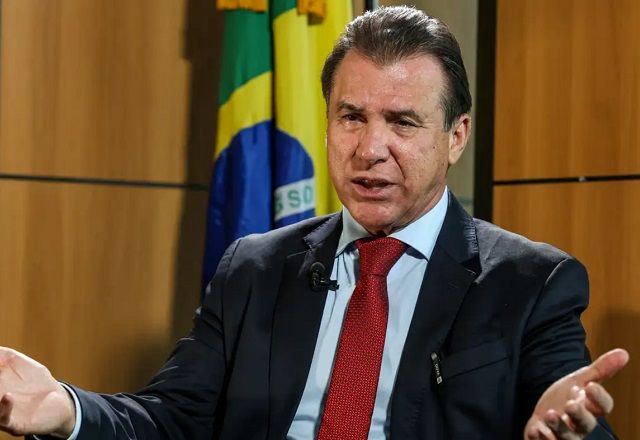Atualmente, a Constituição estabelece que a duração do trabalho normal não será superior a oito horas diárias e 44 semanais | Valter Campanato/Agência Brasil