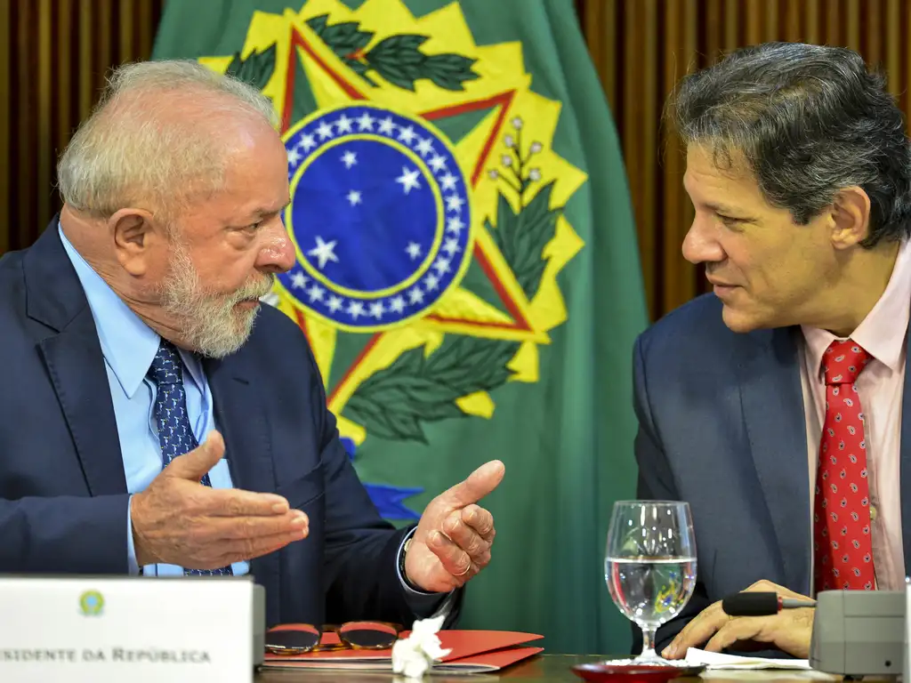 O presidente Lula (PT) pediu para que o ministro Fernando Haddad cancelasse viagem para resolver Orçamento | Marcelo Camargo/Agência Brasil